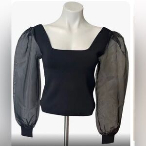 HOUSE OF HARLOW TOP
